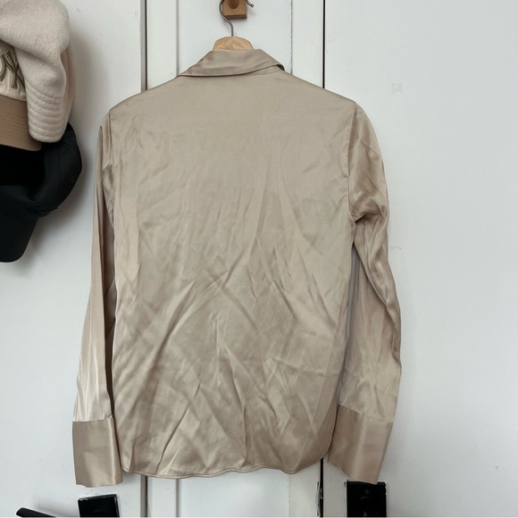 Abercrombie Gold Satin Shirt, XXS - Picture 3 of 3